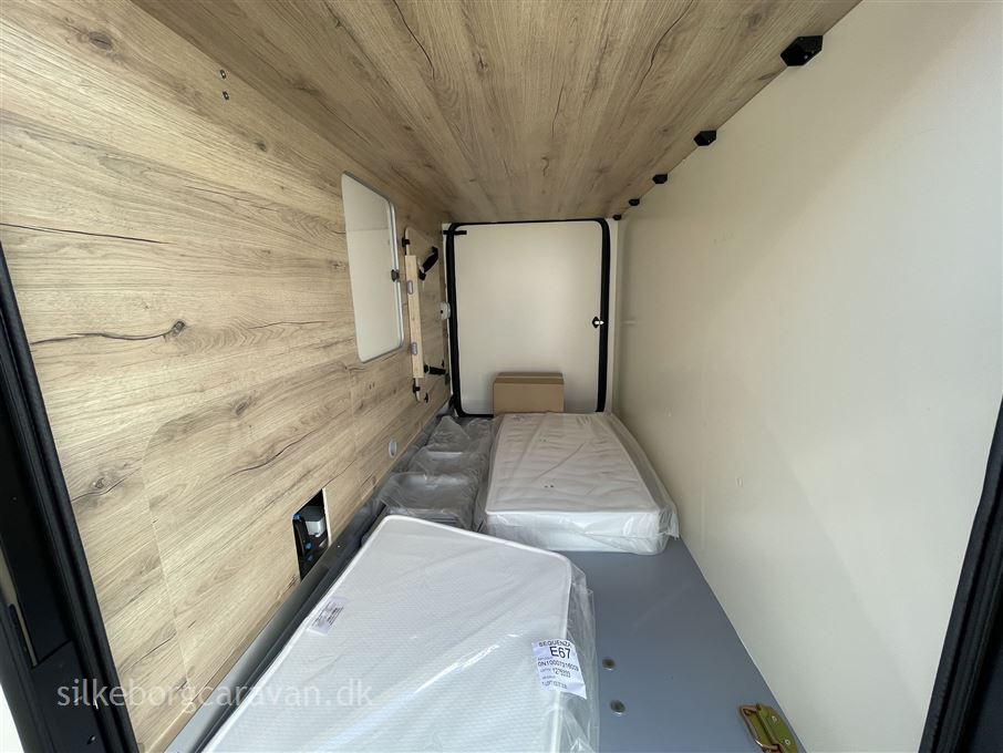 Elnagh T-Loft 532